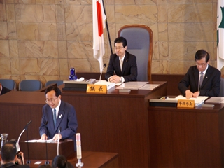 平成23年6月青森県議会第266回定例会開会