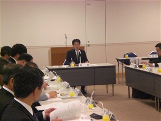 写真：財政基盤強化対策県議会議長協議会