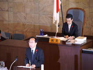 写真:平成23年11月青森県議会第268回定例会開会