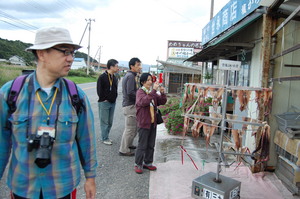 鰺ヶ沢町焼きイカ通りの散策