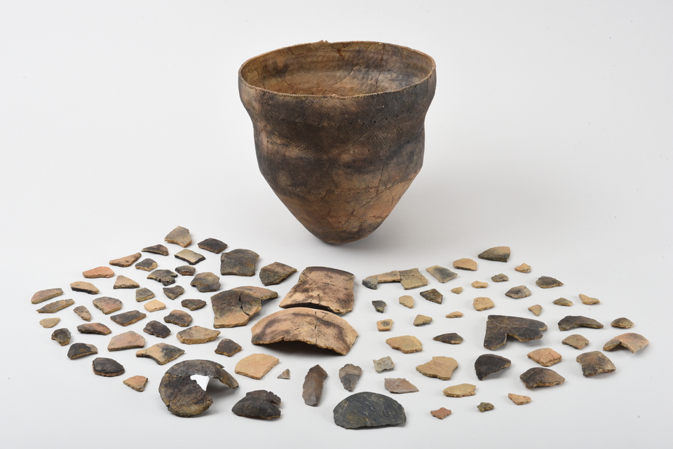 櫛引遺跡出土品