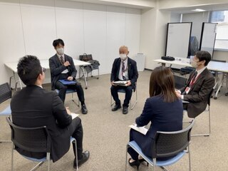 対面の様子