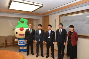 トピックス